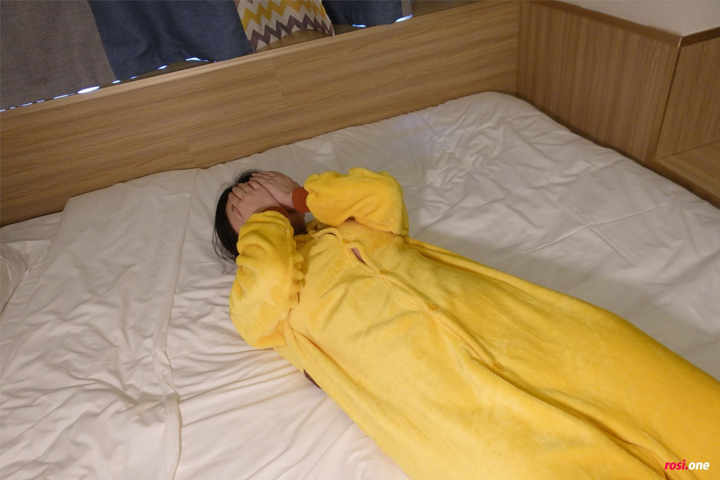 ROSI写真 2021.11.13 NO.3631